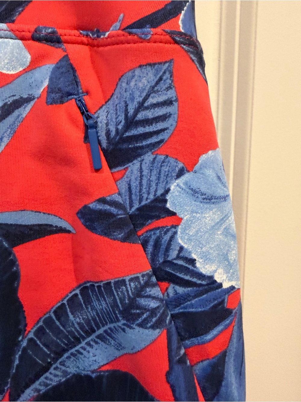 Tommy Bahama ISLANDZONE Skort Size Medium - Picture 5 of 12